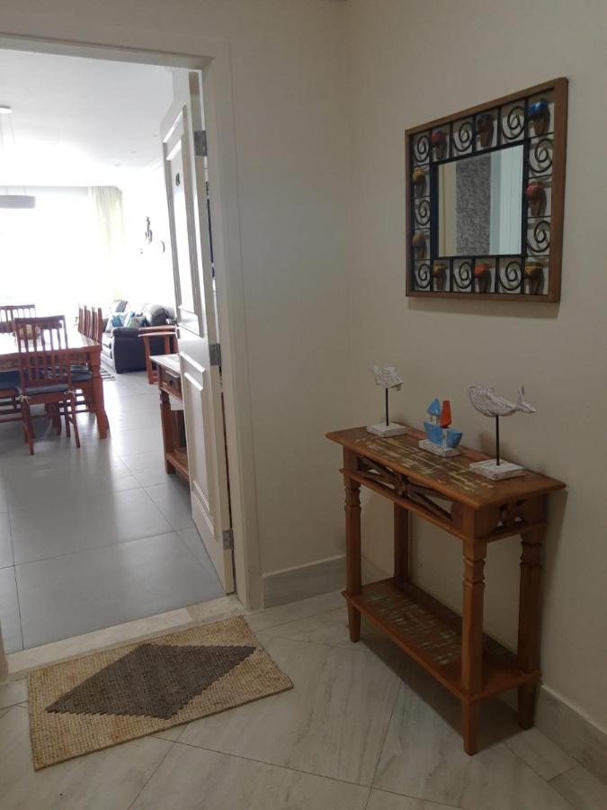과루자 Apartamento Frente Ao Mar 아파트 외부 사진