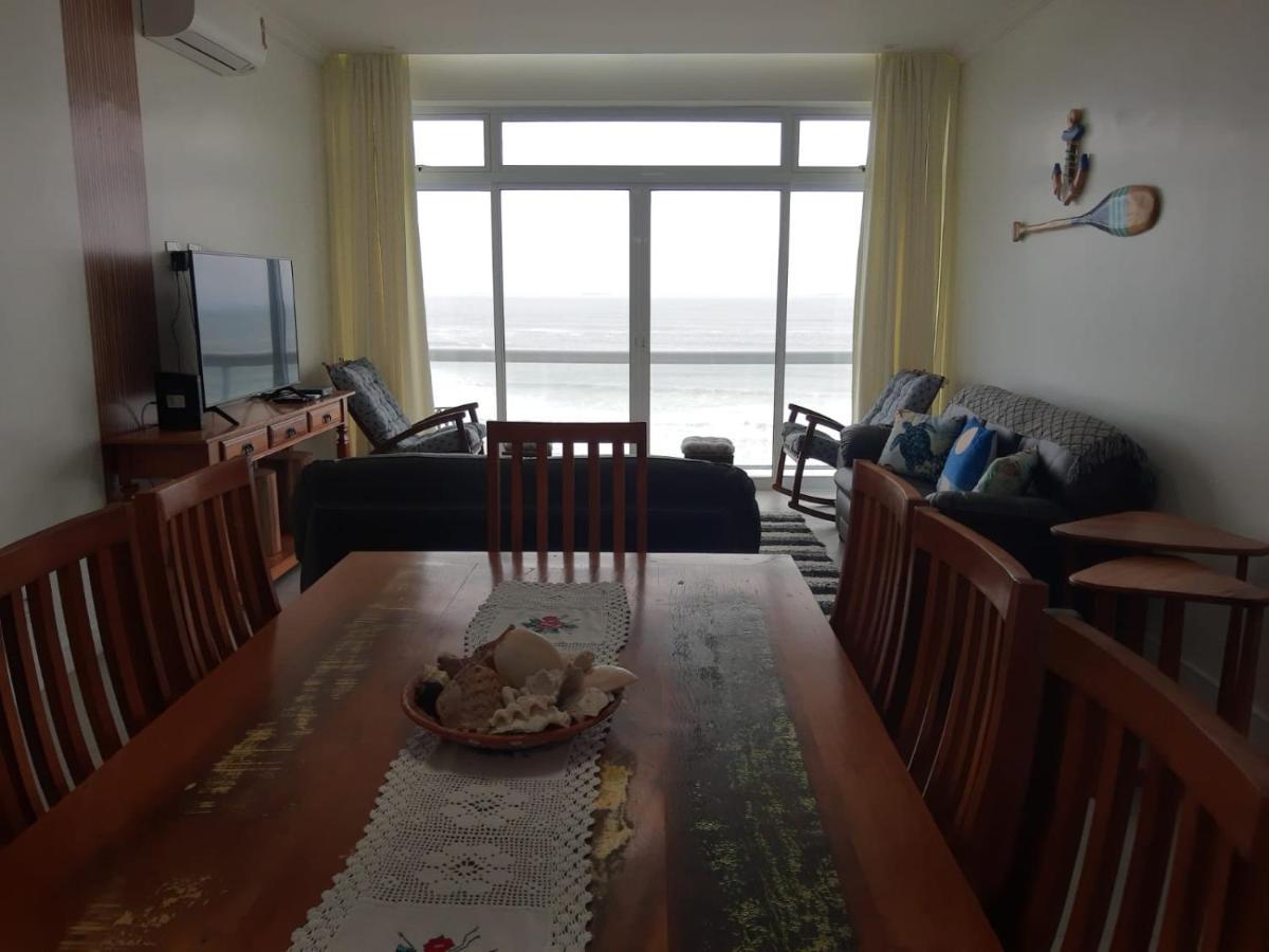 과루자 Apartamento Frente Ao Mar 아파트 외부 사진